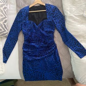 beautiful blue print dress with black color 
Never Used without tag